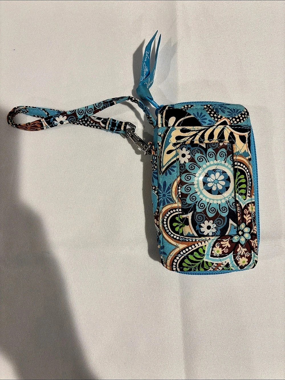 Vera Bradley Zip ID Case Paisley Blue Cell Phone Holder Wristlet Wallet